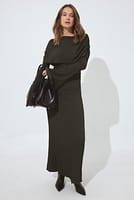 Go to image 1 of 7