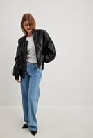 Go to image 2 of 7