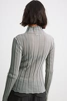 Go to image 2 of 5