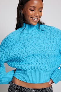 Cable Knitted Cropped Sweater