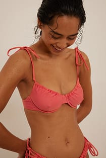 Soutien-gorge de bikini noué à cordon de serrage en matière recyclée