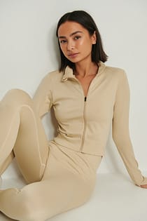 Recycelte Jacke mit langen Ärmeln und Reißverschluss