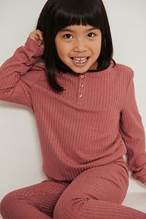 Geripptes Henley-Top