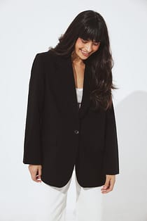 Oversized maxiblazer med en knap