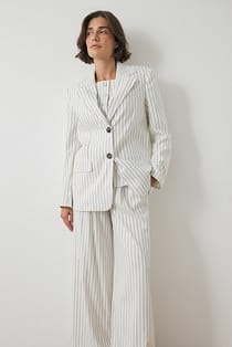 Oversize-Nadelstreifenblazer