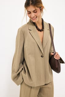 Relaxed Lyocell Blend Blazer