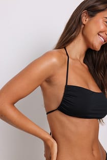 Bandeau-bikinitopp med tunna band
