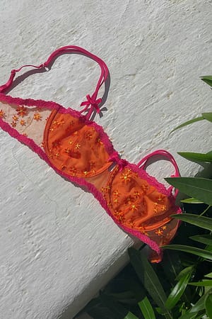 Pink/Orange Geborduurde bh