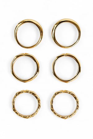 Gold Pakke med seks blandede, mønstrede, guldbelagte ringe