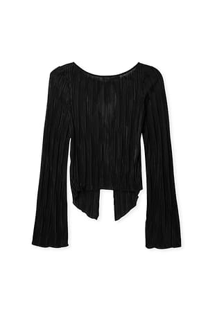 Black Top met lange mouwen en strikband aan de achterkant