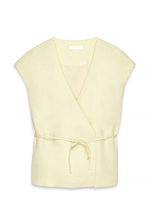 Cream Haut cache-cœur avec ceinture