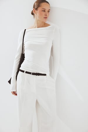 Offwhite Langærmet top med bådhals