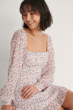 Red Flower Ruched Long Sleeve Dress