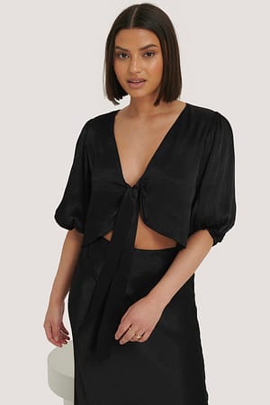 Black Top Met Pofmouwen
