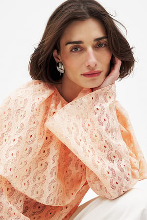 Apricot Cape-bluse