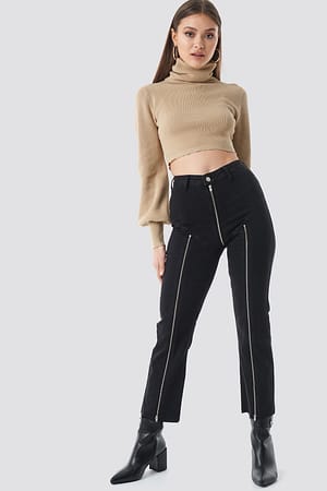 Black Cropped Zipper Jeans