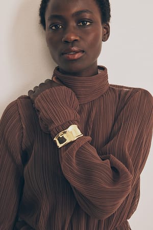 Gold Chunky Bangle