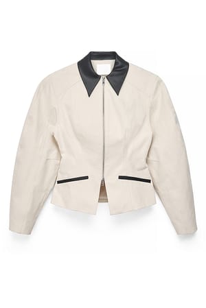 Offwhite Bleket denimjakke med kontrastdetaljer