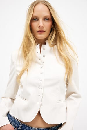 Offwhite Structured Short Fitted Blazer