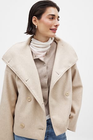 Light Beige Kort dubbelbröstad kappa