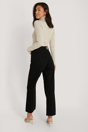 Black Echo Jeans