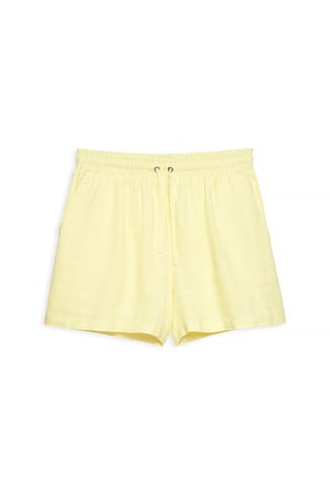 Light Yellow Leinen-Shorts mit elastischem Taillenbund
