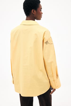 Image 3 of 6