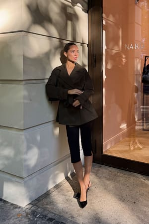 Khaki Kort trenchcoat med bælte