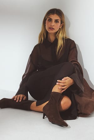 Image 2 of 5