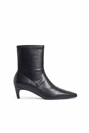 Black Botines entallados