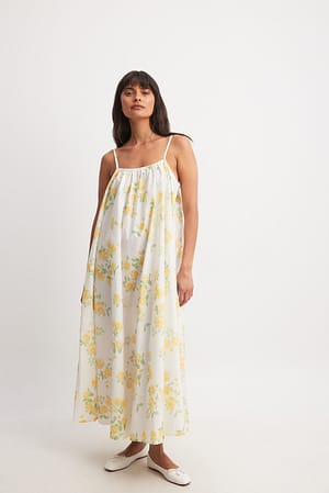Yellow Flower Print Luftig midiklänning i bomull