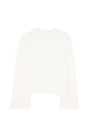 Offwhite Stickad tröja med vikta ärmar