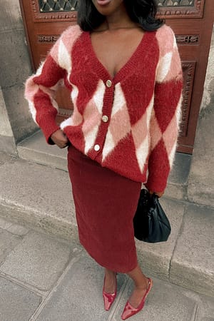 Burgundy/Pink Checks Fuzzy cardigan med knappedetaljer