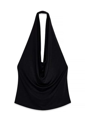 Black Top med halterneck