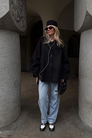 Black kurzer Oversize-Mantel aus Wollmischung mit Ärmeldetail