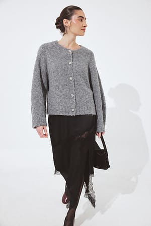 Grey Boucléstickad cardigan