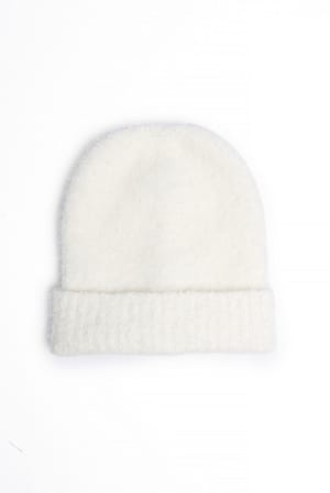 Offwhite Knitted Bouclé Look Beanie