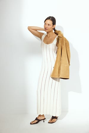 Offwhite Vestido midi de punto fluido
