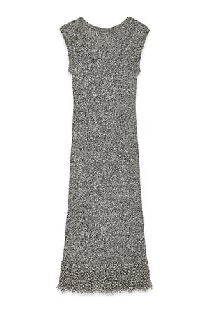 Black Midikleid mit Strickfransen