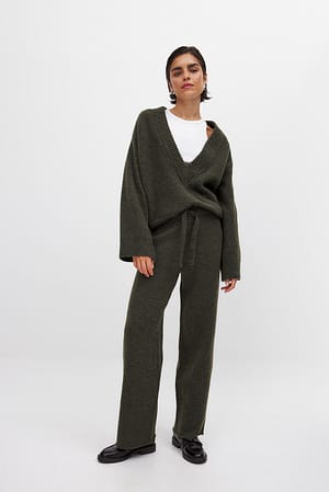 Image 2 of 7