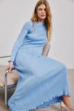 Light Blue Knitted Round Neck Frill Maxi Dress