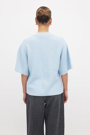 Image 3 of 6