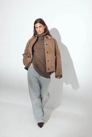 Image 3 of 7