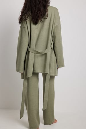 Image 3 of 4