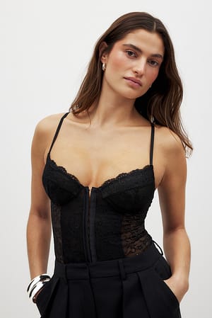 Black Lace Cup Corset