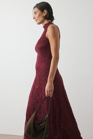 Aubergine Maxikleid mit Spitze