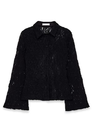 Black Shirt aus Spitze