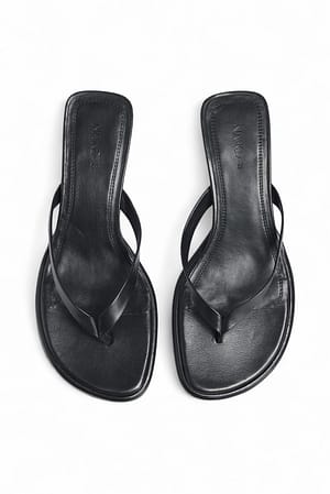 Black Flipflop-hæler i skinn