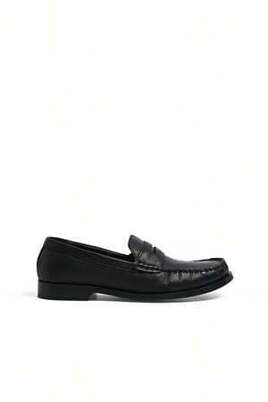 Black Loafers i läder