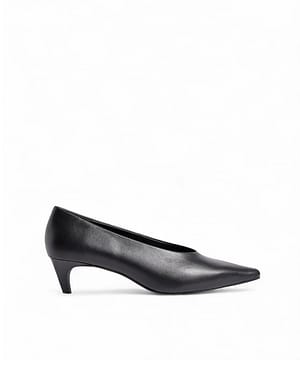 Black Zapatos de tacón de piel